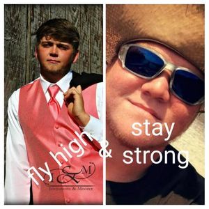 Meet your Posher, Devin